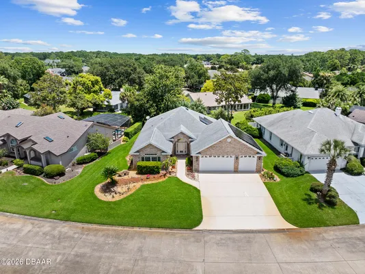 Property Slideshow image 2 of 60 | 56 kingsley cir, Ormond Beach, FL, 32174