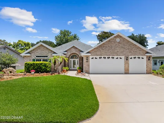 Property Slideshow image 3 of 60 | 56 kingsley cir, Ormond Beach, FL, 32174