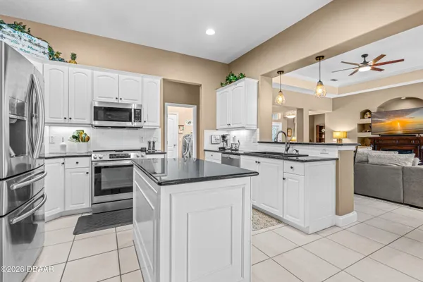 Property Slideshow image 3 of 49 | 3412 rexford cir, Ormond Beach, FL, 32174