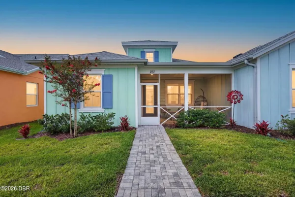 Property Slideshow image 2 of 33 | 231 hang loose way, Daytona Beach, FL, 32124