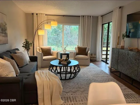 Property Slideshow image 3 of 25 | 348 bob white ct 7, Daytona Beach, FL, 32119