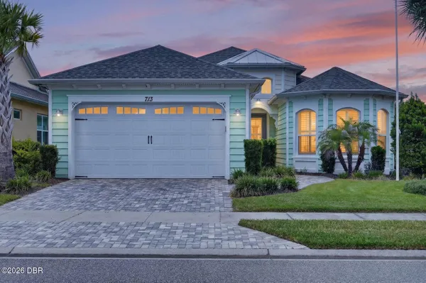 Property Slideshow image 3 of 51 | 713 landshark blvd, Daytona Beach, FL, 32124