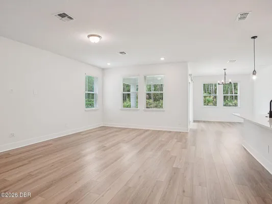 Property Slideshow image 2 of 10 | 1312 oakhaven ave, Ormond Beach, FL, 32174