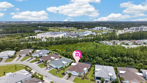 Property Slideshow image 2 of 59 | 270 coral reef way, Daytona Beach, FL, 32124
