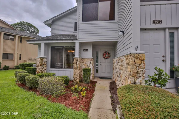 Property Slideshow image 2 of 34 | 140 golden eye dr a, Daytona Beach, FL, 32119
