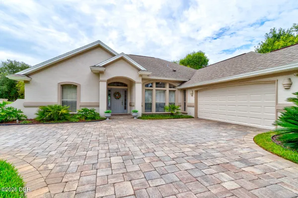 Property Slideshow image 3 of 42 | 3719 longford cir, Ormond Beach, FL, 32174