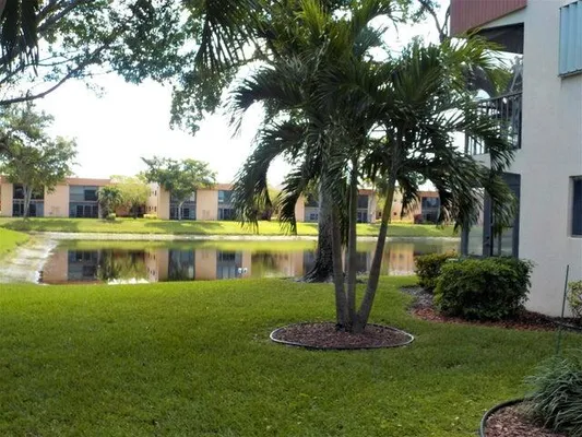 Property Slideshow image 3 of 20 | 15036 ashland ln apt 69, Delray Beach, FL, 33484