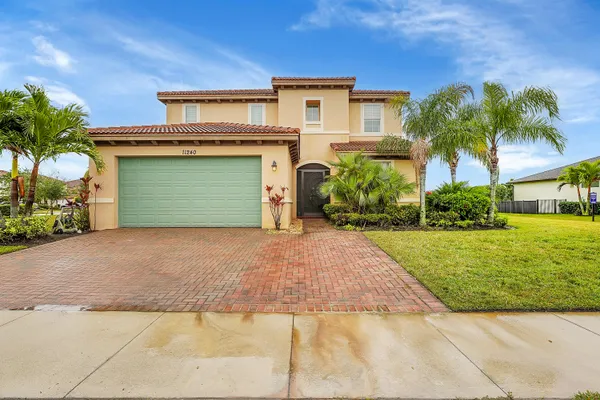 Property Slideshow image 3 of 59 | 11240 sw wyndham way, Port St Lucie, FL, 34987