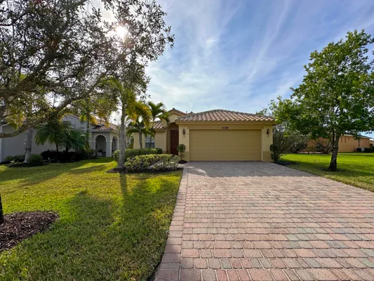 Property Slideshow image 2 of 56 | 11329 sw birch tree cir, Port St Lucie, FL, 34987