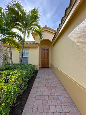 Property Slideshow image 3 of 56 | 11329 sw birch tree cir, Port St Lucie, FL, 34987