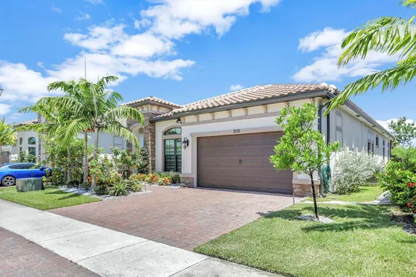 Property Slideshow image 2 of 66 | 7575 seacoast dr, Parkland, FL, 33067