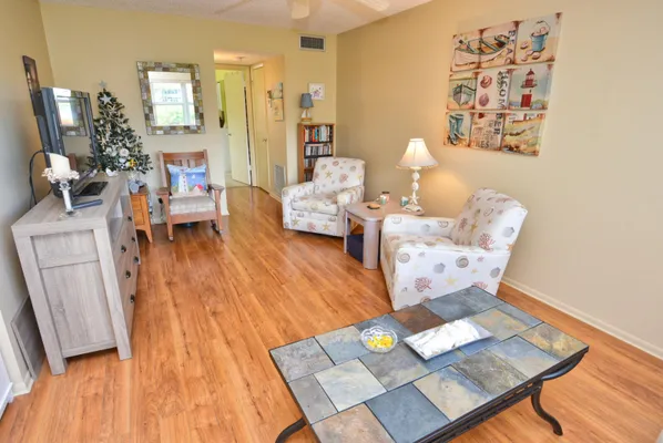 Property Slideshow image 3 of 34 | 1225 nw 21st st 2203, Stuart, FL, 34994