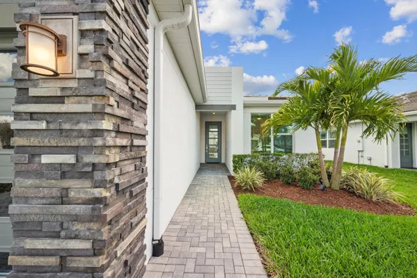 Property Slideshow image 3 of 40 | 10282 sw corvus ln, Port St Lucie, FL, 34987