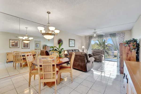 Property Slideshow image 2 of 61 | 2951 nw 46th ave 403, Lauderdale Lakes, FL, 33313
