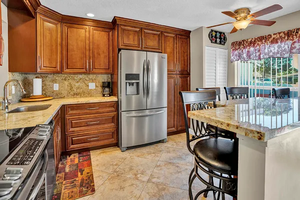 Property Slideshow image 3 of 43 | 6722 moonlit dr, Delray Beach, FL, 33446