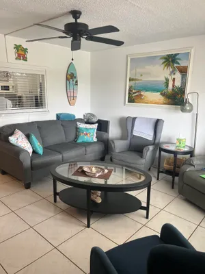 Property Slideshow image 3 of 10 | 132 berkshire f, West Palm Beach, FL, 33417