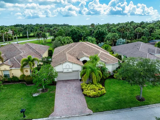 Property Slideshow image 3 of 65 | 11206 sw apple blossom trl, Port St Lucie, FL, 34987