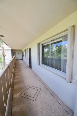 Property Slideshow image 2 of 44 | 14375 strathmore ln 402, Delray Beach, FL, 33446