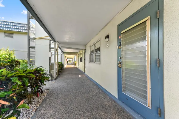 Property Slideshow image 3 of 36 | 154 tuscany c c, Delray Beach, FL, 33446