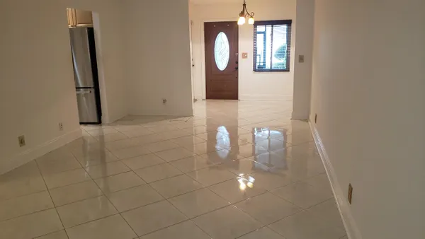 Property Slideshow image 3 of 22 | 6085 stanley ln, Delray Beach, FL, 33484