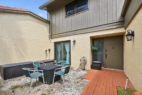 Property Slideshow image 3 of 59 | 11063 oakdale rd, Boynton Beach, FL, 33437