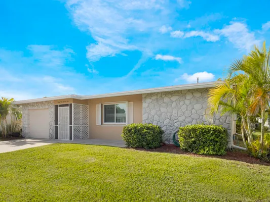 Property Slideshow image 2 of 38 | 6975 nw 12th st, Margate, FL, 33063