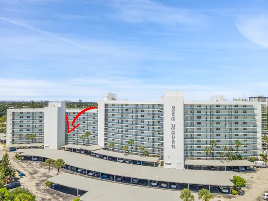 Property Slideshow image 2 of 24 | 2731 ne 14th street cswy apt 314, Pompano Beach, FL, 33062