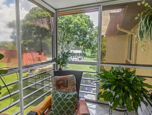 Property Slideshow image 3 of 21 | 12022 w greenway dr 204, Royal Palm Beach, FL, 33411