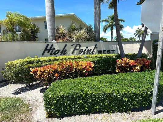 Property Slideshow image 2 of 15 | 135 s blvd a, Boynton Beach, FL, 33435