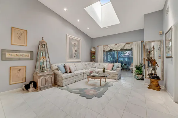 Property Slideshow image 2 of 44 | 6459 mill pointe cir, Delray Beach, FL, 33484