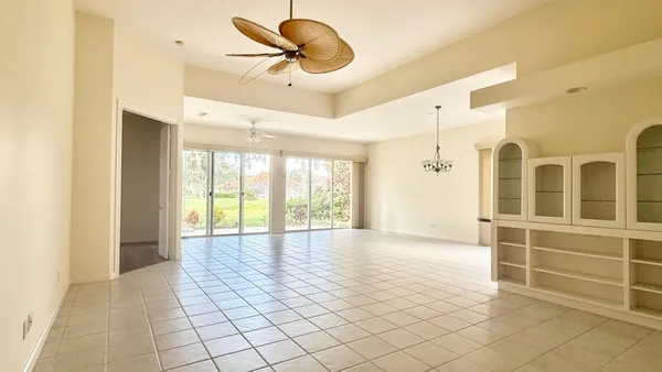 Property Slideshow image 3 of 60 | 2541 kittbuck way, West Palm Beach, FL, 33411