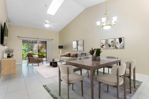 Property Slideshow image 2 of 31 | 8187 se fox hill pl, Hobe Sound, FL, 33455