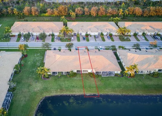 Property Slideshow image 2 of 35 | 9938 galleon dr, West Palm Beach, FL, 33411