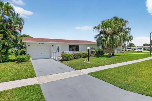 Property Slideshow image 2 of 34 | 6105 dusenburg rd, Delray Beach, FL, 33484