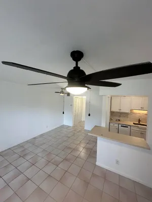 Property Slideshow image 2 of 31 | 377 windsor q, West Palm Beach, FL, 33417