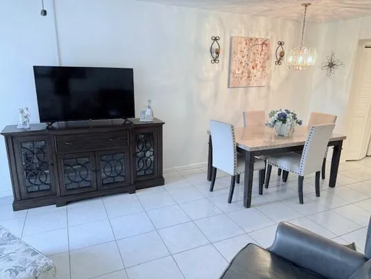 Property Slideshow image 3 of 37 | 171 oakridge l # 171, Deerfield Beach, FL, 33442