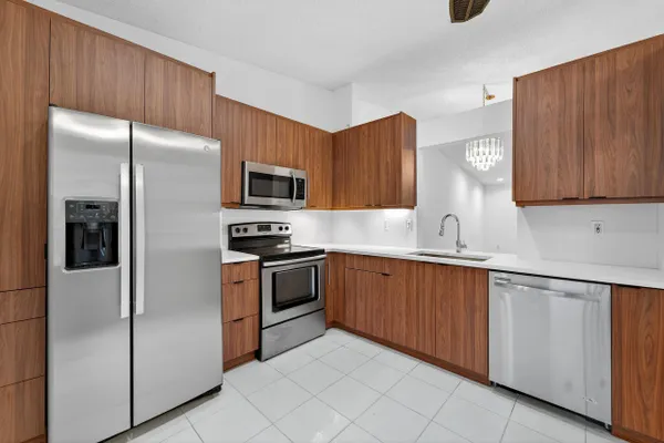 Property Slideshow image 2 of 63 | 14124 royal vista dr, Delray Beach, FL, 33484