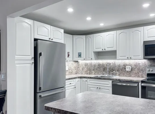 Property Slideshow image 3 of 16 | 208 wellington e unit e, West Palm Beach, FL, 33417