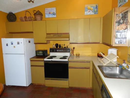 Property Slideshow image 3 of 32 | 450 knollwood ct, Royal Palm Beach, FL, 33411