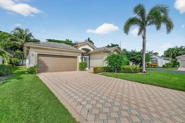 Property Slideshow image 2 of 50 | 10299 utopia cir, Boynton Beach, FL, 33437