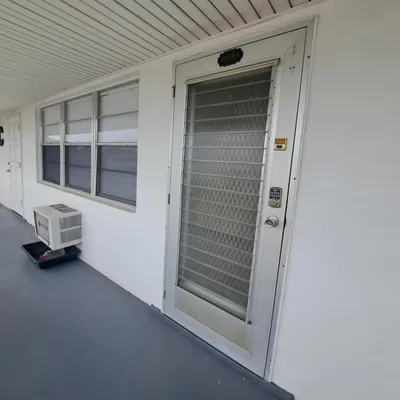 Property Slideshow image 3 of 14 | 55 northampton c, West Palm Beach, FL, 33417