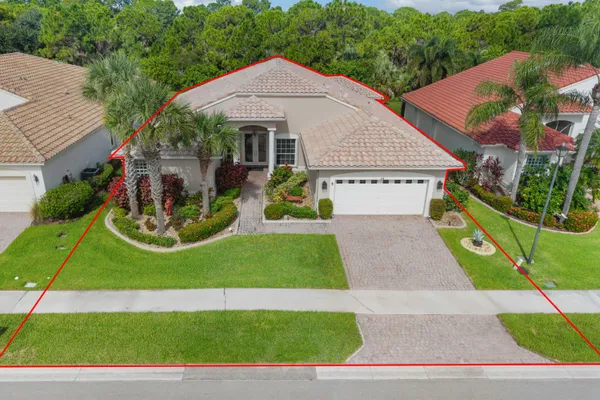 Property Slideshow image 2 of 68 | 469 nw blue lake dr, Port St. Lucie, FL, 34986