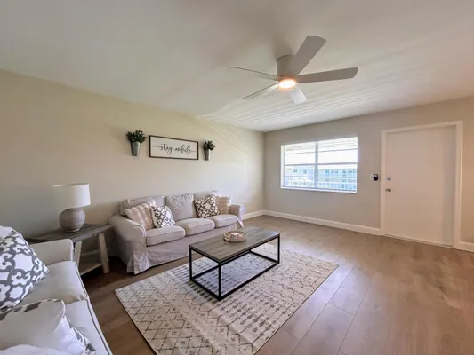 Property Slideshow image 3 of 60 | 620 horizons 201, Boynton Beach, FL, 33435