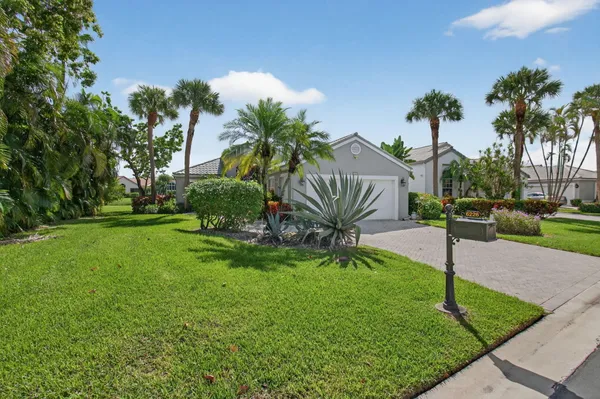 Property Slideshow image 3 of 76 | 6226 water lilly ln, Boynton Beach, FL, 33437
