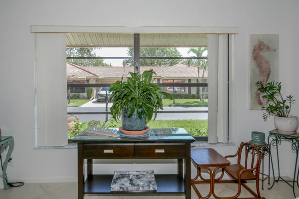 Property Slideshow image 3 of 39 | 4580 laurel tree rd a, Boynton Beach, FL, 33436