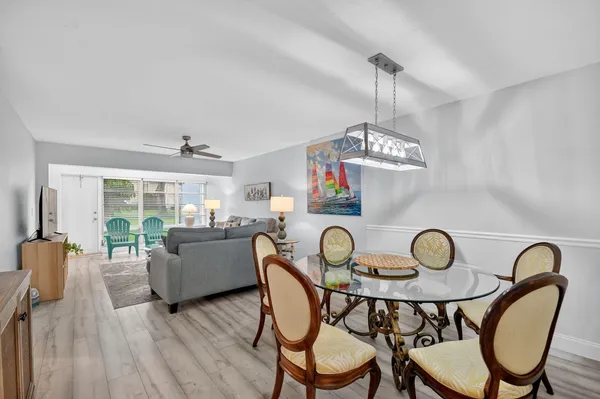 Property Slideshow image 3 of 23 | 2411 papaya dr 103, Delray Beach, FL, 33445