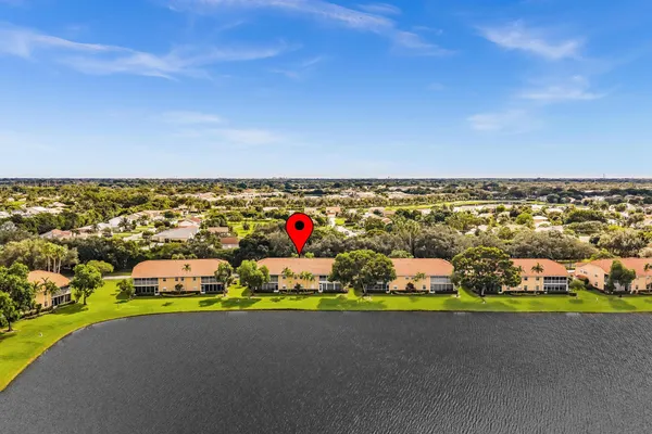 Property Slideshow image 2 of 86 | 9589 shadybrook dr 201, Boynton Beach, FL, 33437