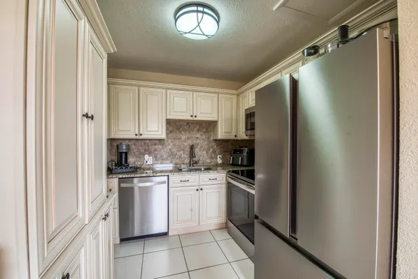 Property Slideshow image 2 of 19 | 293 brighton g 293, Boca Raton, FL, 33434