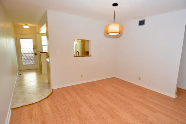 Property Slideshow image 3 of 18 | 3003 portofino isle b3, Coconut Creek, FL, 33066