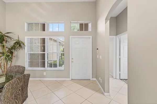 Property Slideshow image 3 of 105 | 6886 swansea ln, Boynton Beach, FL, 33472